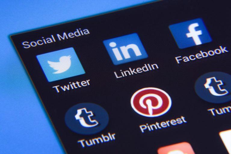 Apple’s WWDC: Blocks on Facebook sharing surprise, but no lift to $1 trillion market cap